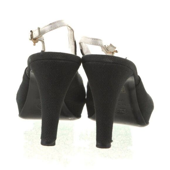 CHANEL Black and White Slingback Heels - Picture 4 of 8